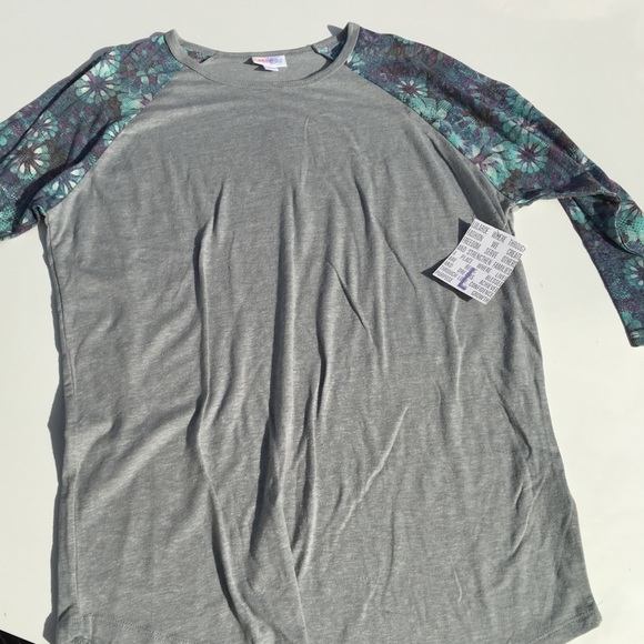 LuLaRoe NWT “Randy” unisex Tee - Picture 4 of 5